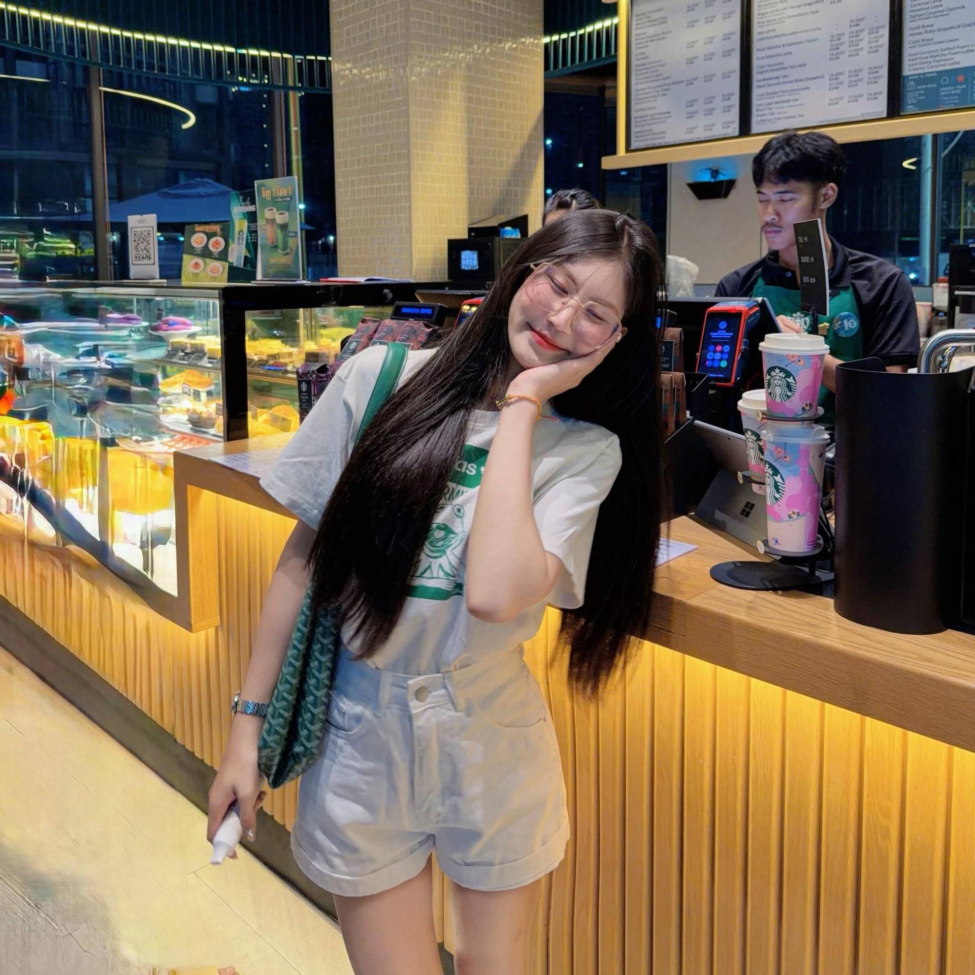 Almus 55'' Sideboard with 4 Glass Doors, 2 Large Drawers and
Adjustable Shelves, White/Brown